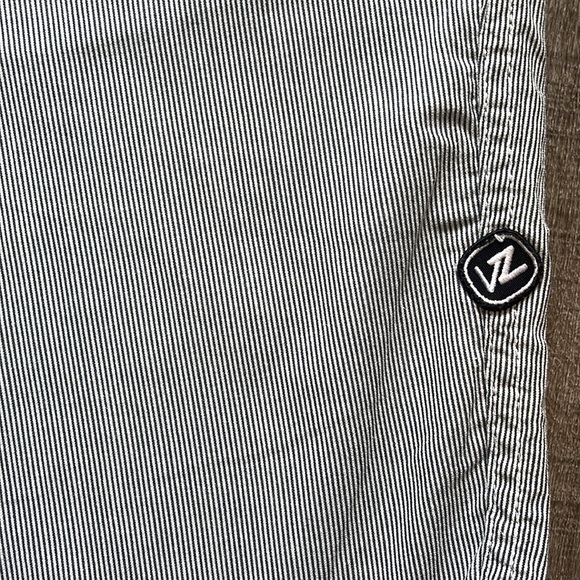 VONZIPPER SHORTS - Picture 2 of 5
